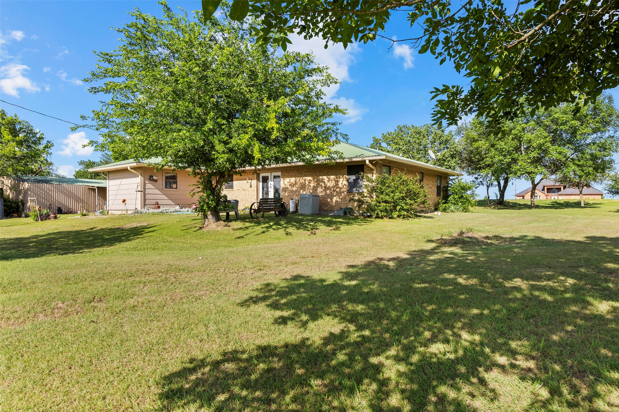 2073 Fm 1182 Ennis TX 75119