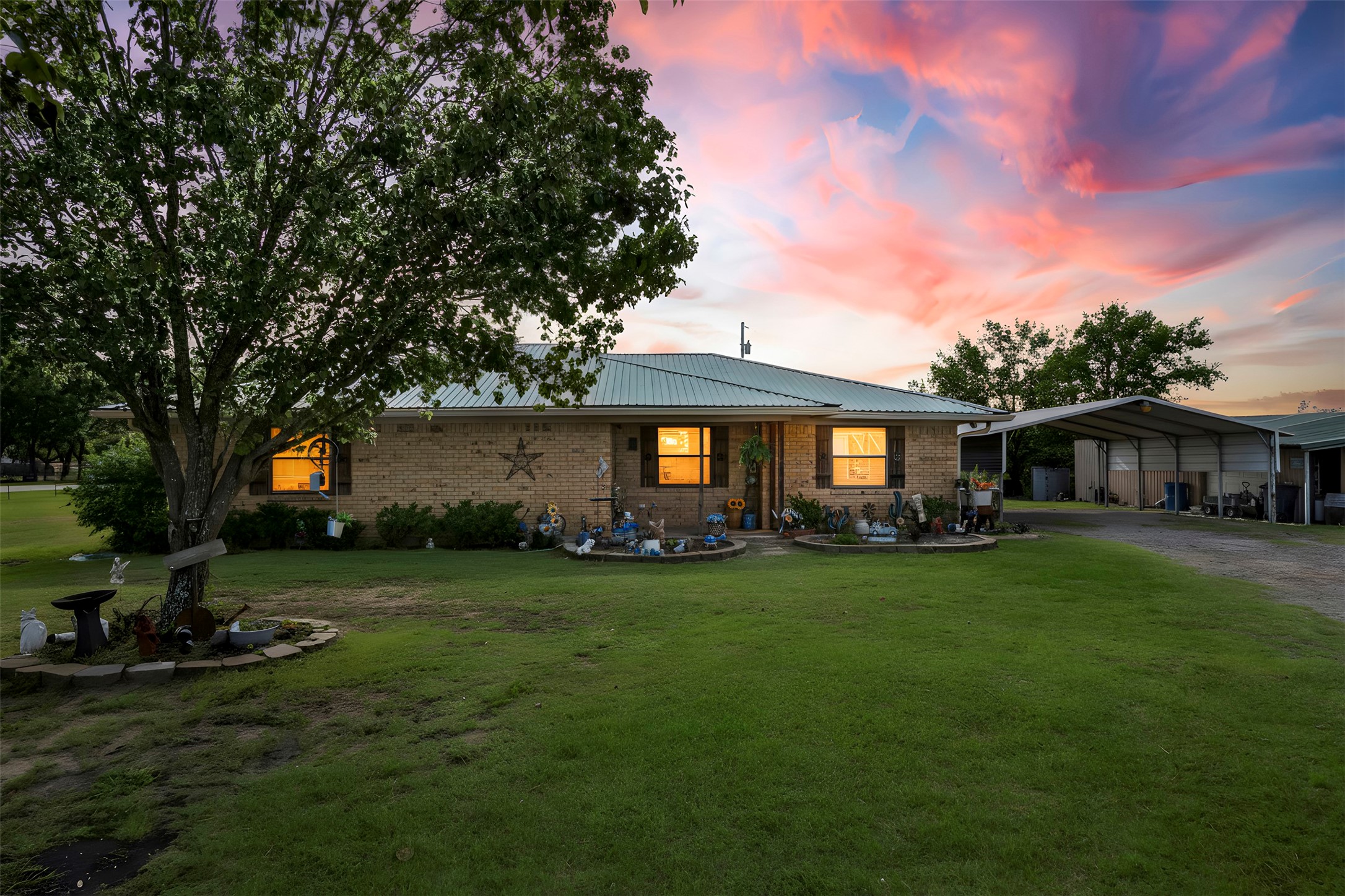 2073 Fm 1182 Ennis TX 75119