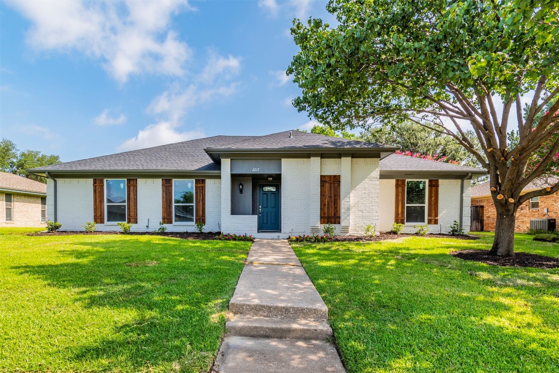 2217 San Simeon Carrollton TX 75006