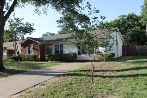 1826 Dennis Street Irving TX 75062