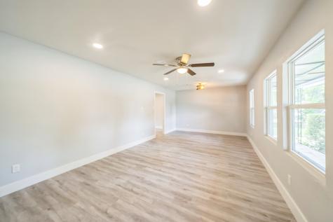 5605 Dennis Avenue Fort Worth TX 76114