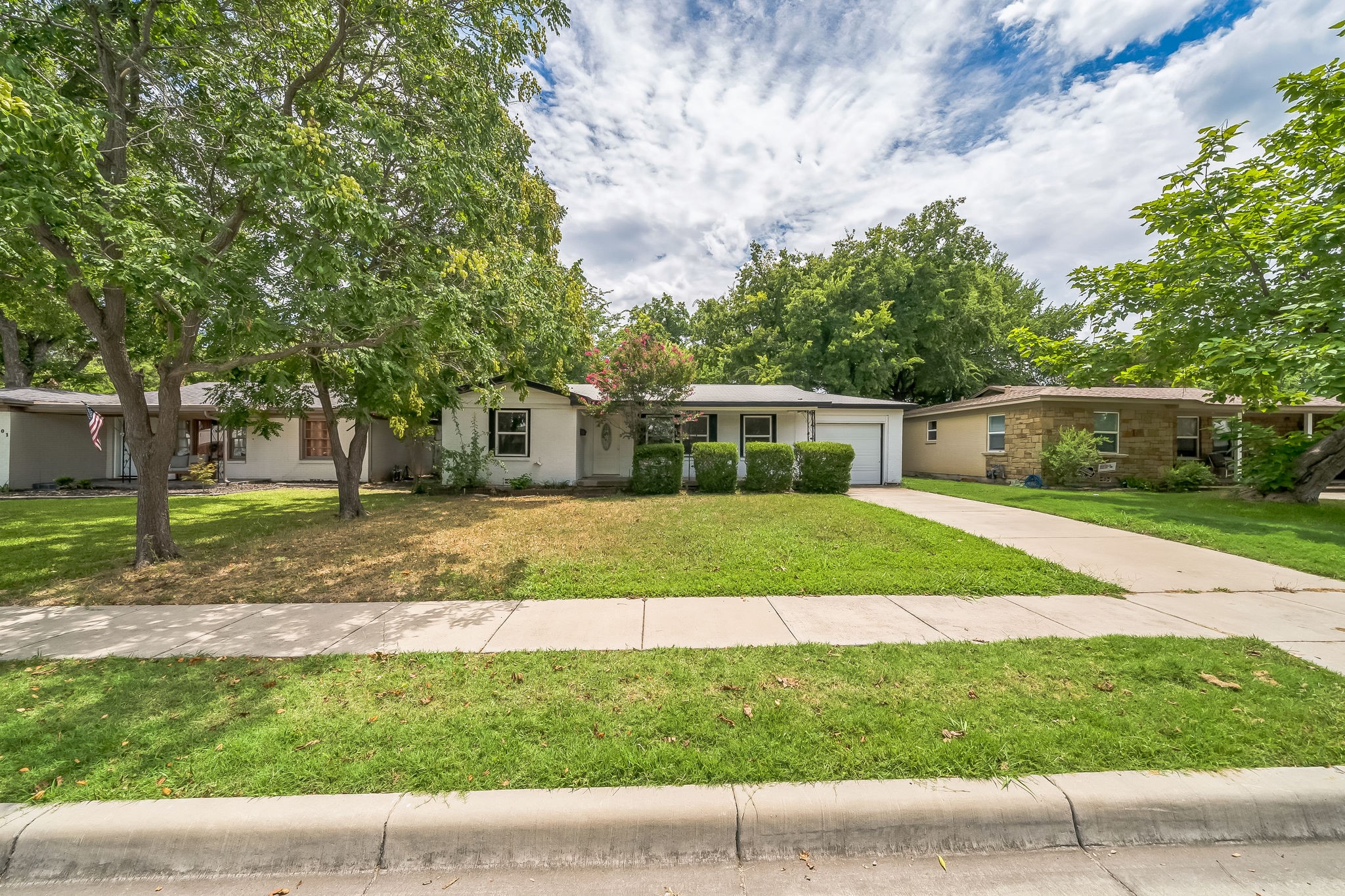 5605 Dennis Avenue Fort Worth TX 76114