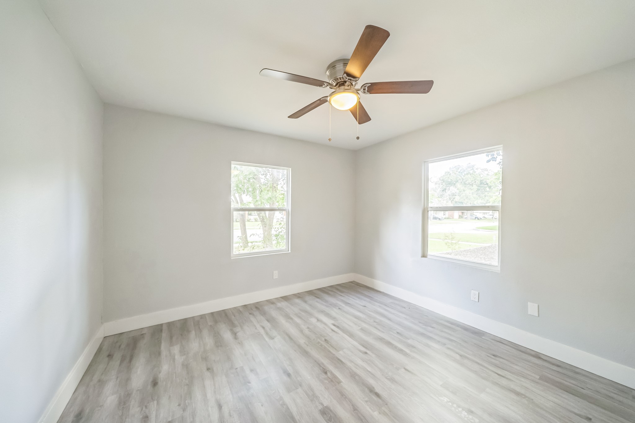 5605 Dennis Avenue Fort Worth TX 76114
