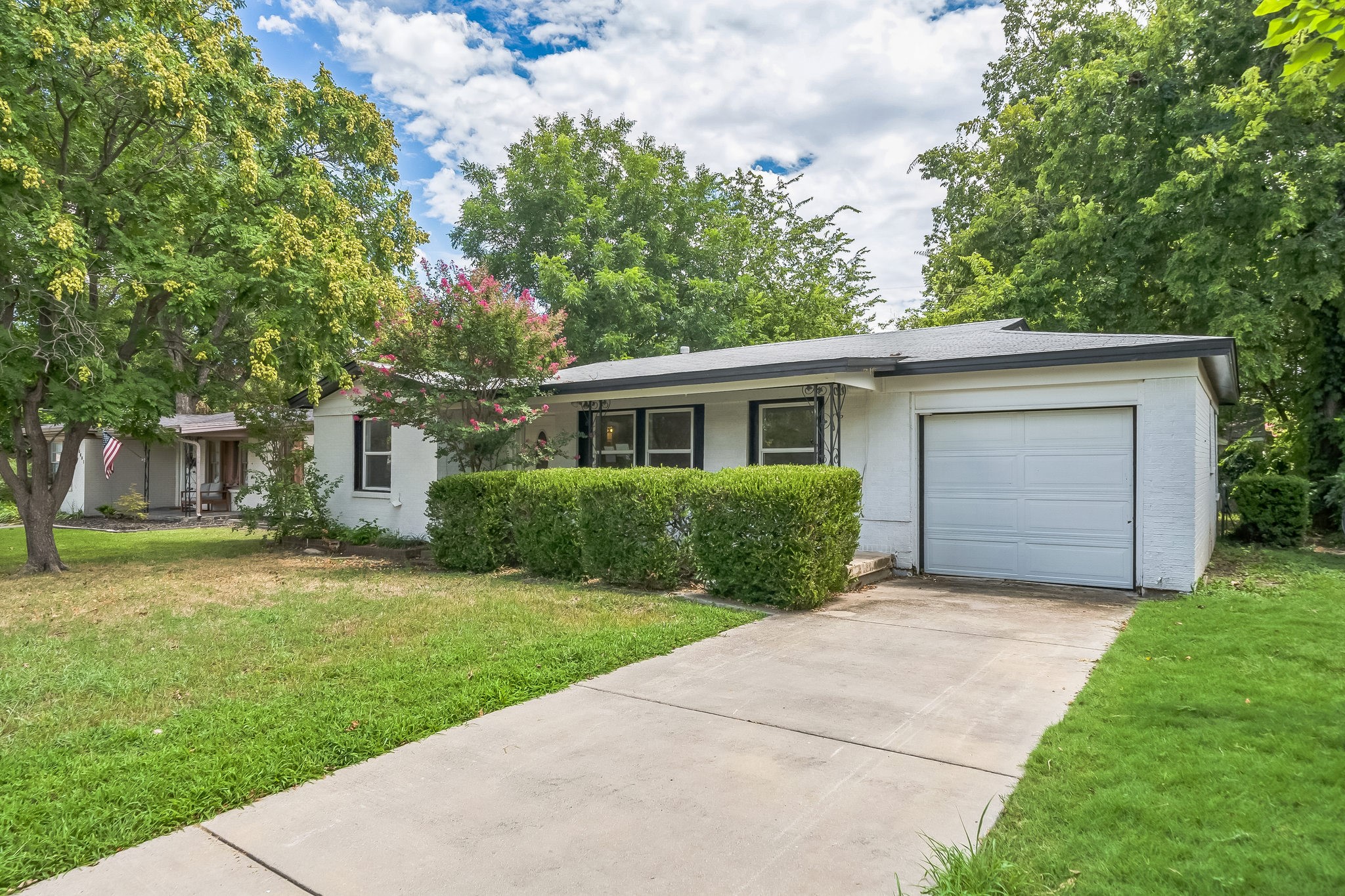 5605 Dennis Avenue Fort Worth TX 76114