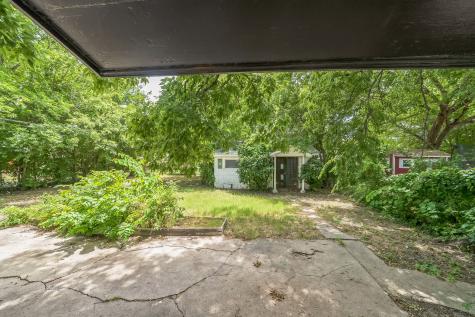 5605 Dennis Avenue Fort Worth TX 76114