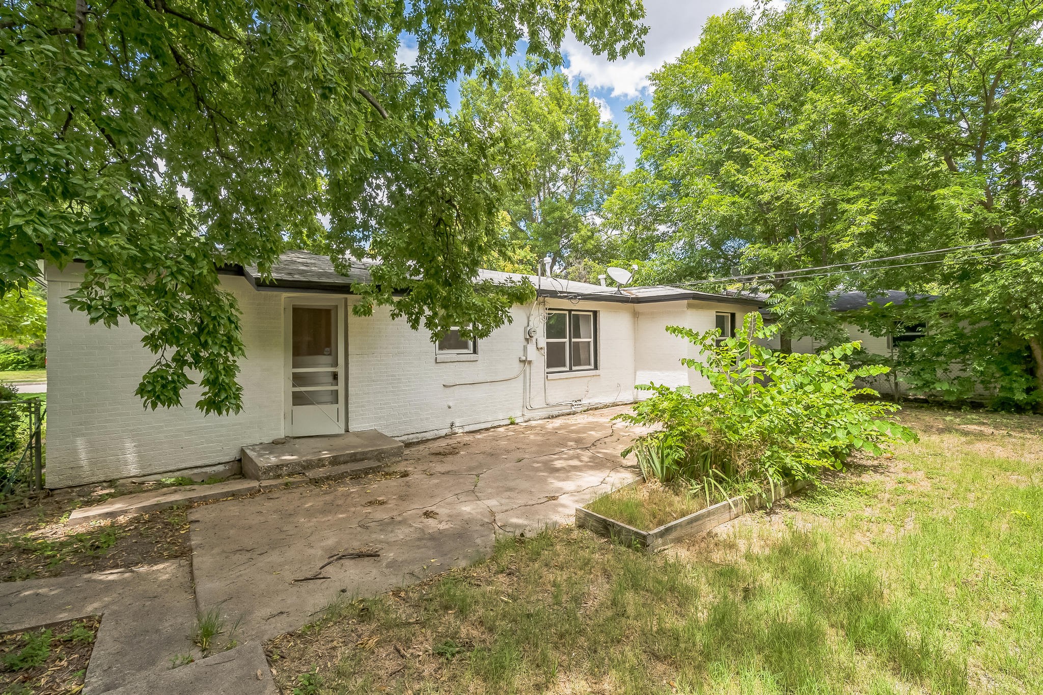 5605 Dennis Avenue Fort Worth TX 76114