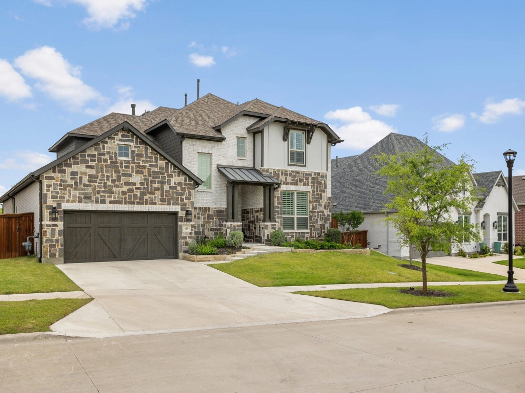 1809 Rolling Heights Lane Aledo TX 76008
