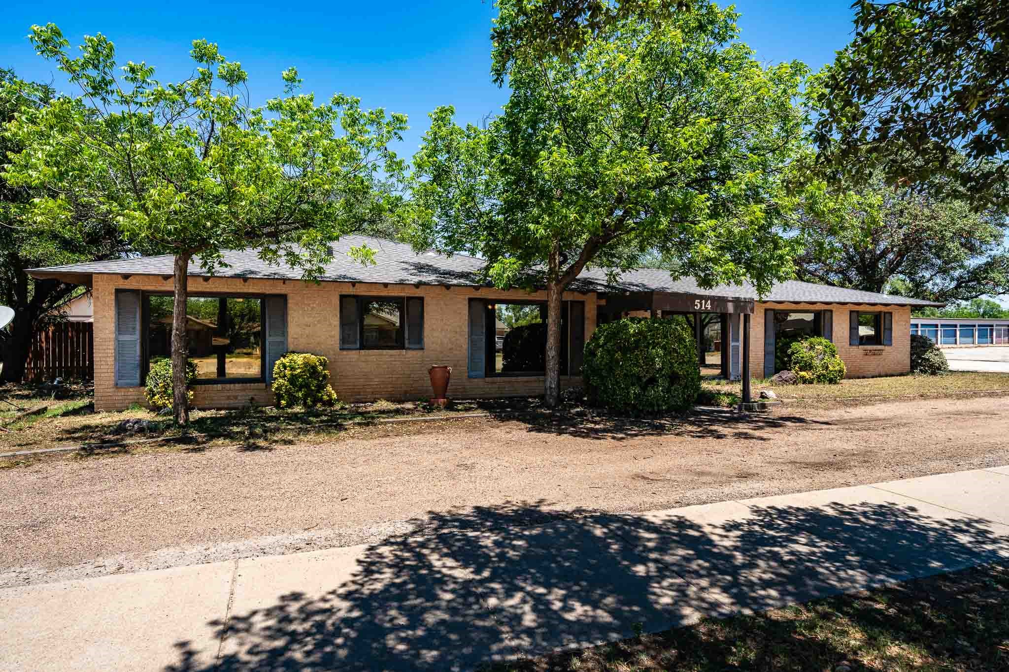 514 W Lake Drive Hamlin TX 79520