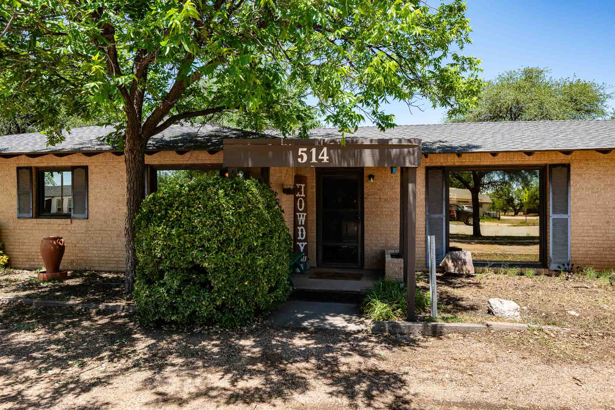514 W Lake Drive Hamlin TX 79520