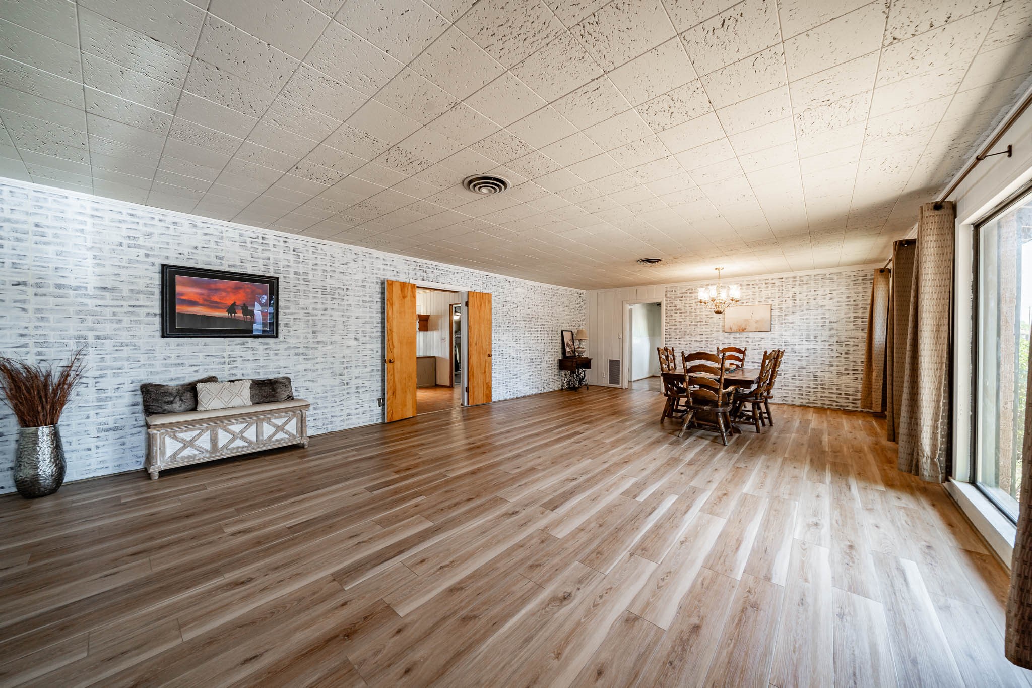 514 W Lake Drive Hamlin TX 79520