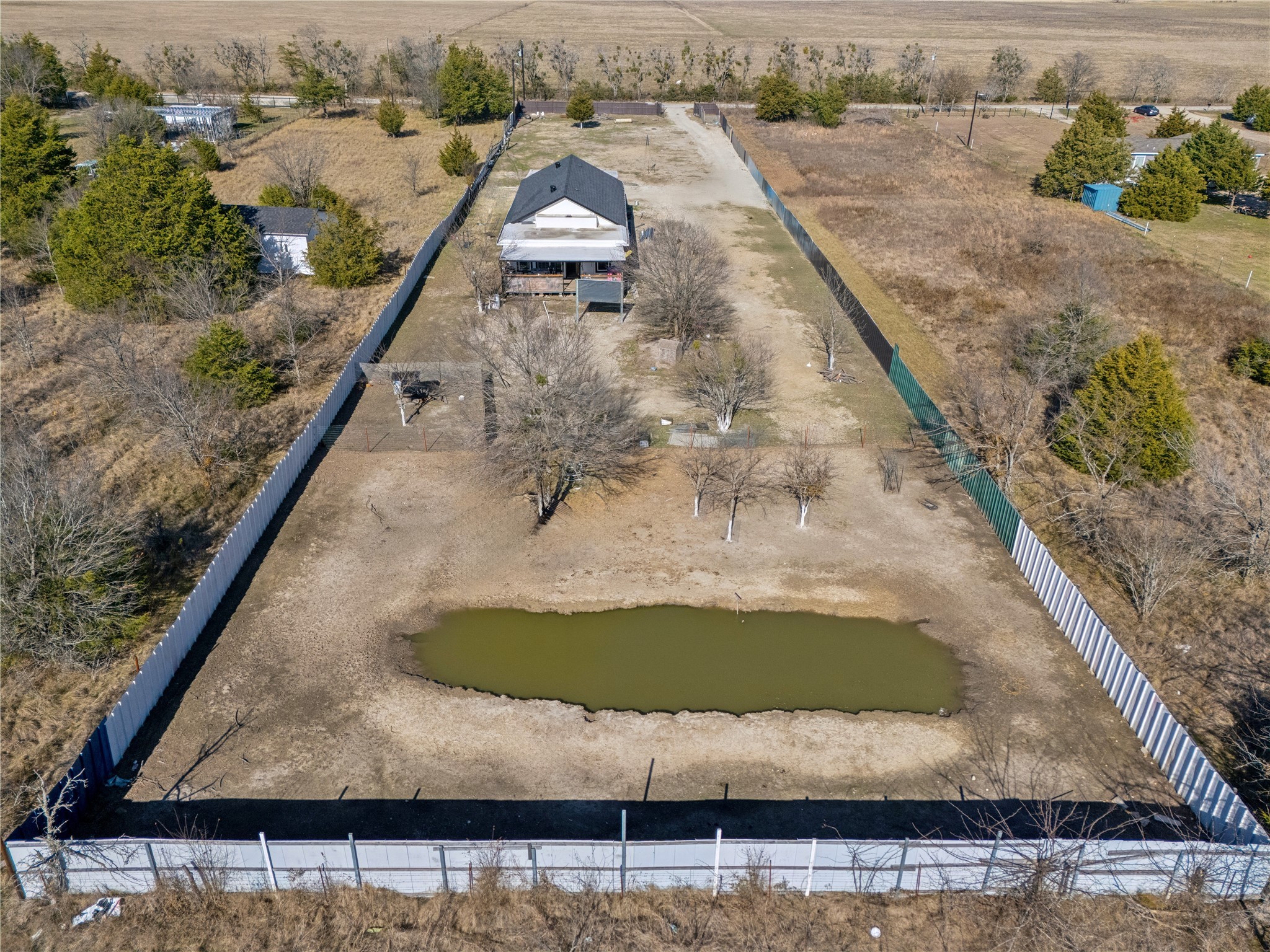 21896 County Road 4072 Kemp TX 75143