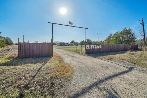 21896 County Road 4072 Kemp TX 75143