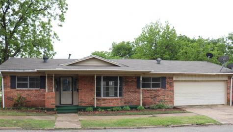 822 N Throckmorton Street Sherman TX 75090