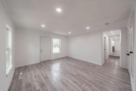 238 Briar Oaks Drive Azle TX 76020