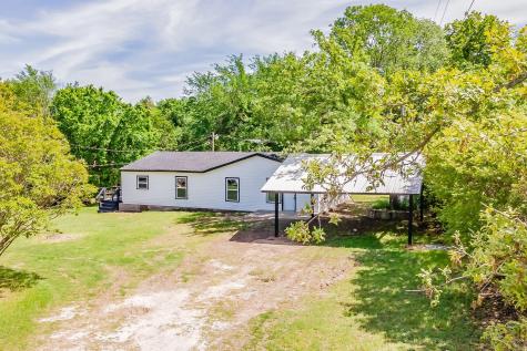 238 Briar Oaks Drive Azle TX 76020