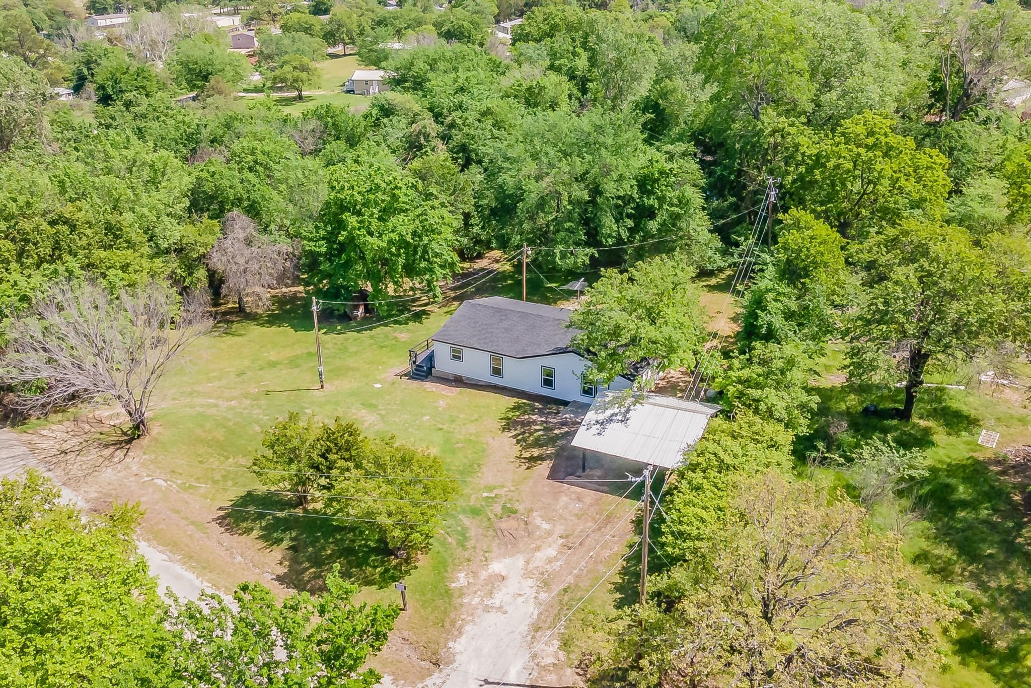 238 Briar Oaks Drive Azle TX 76020