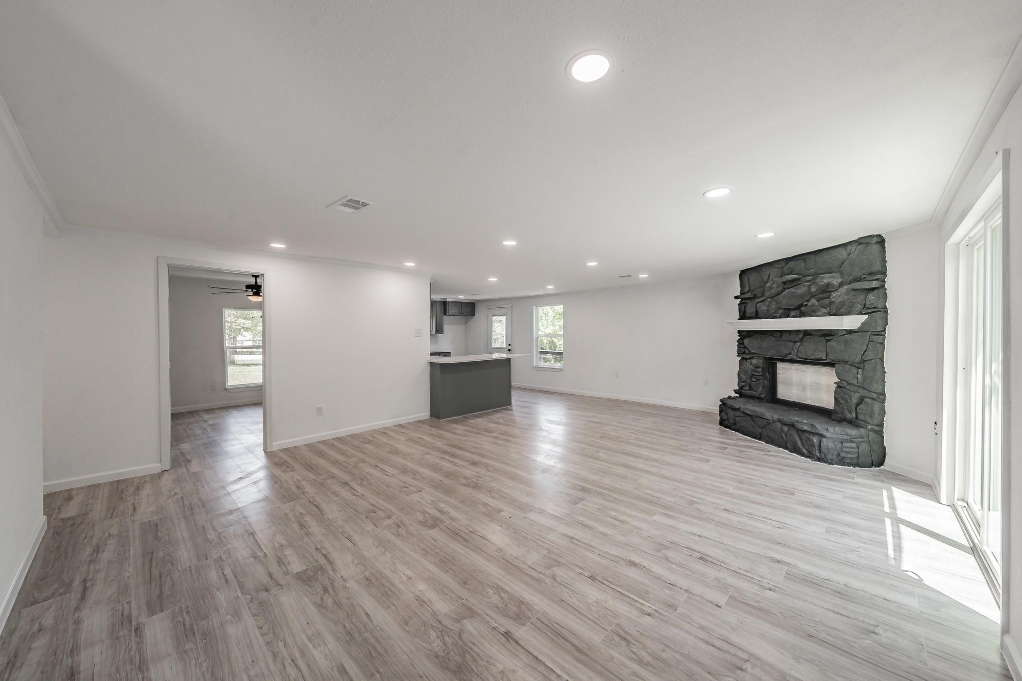 238 Briar Oaks Drive Azle TX 76020