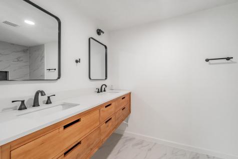 238 Briar Oaks Drive Azle TX 76020