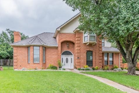 5912 Tiffany Court Arlington TX 76016