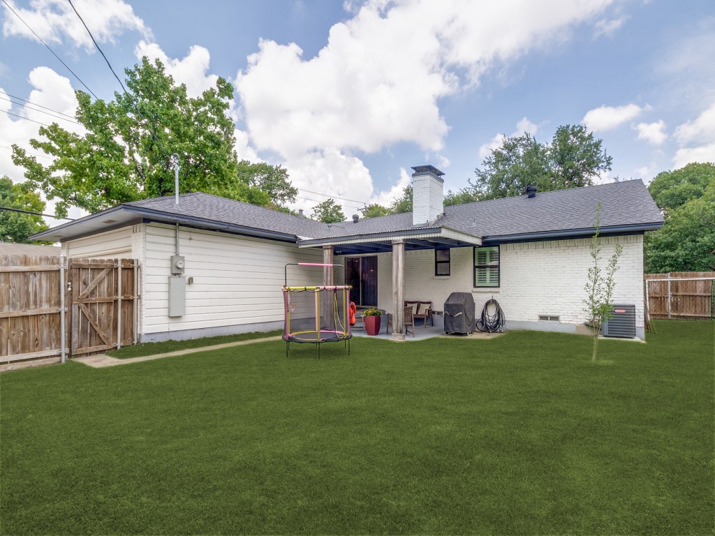 10406 Yorkford Drive Dallas TX 75238