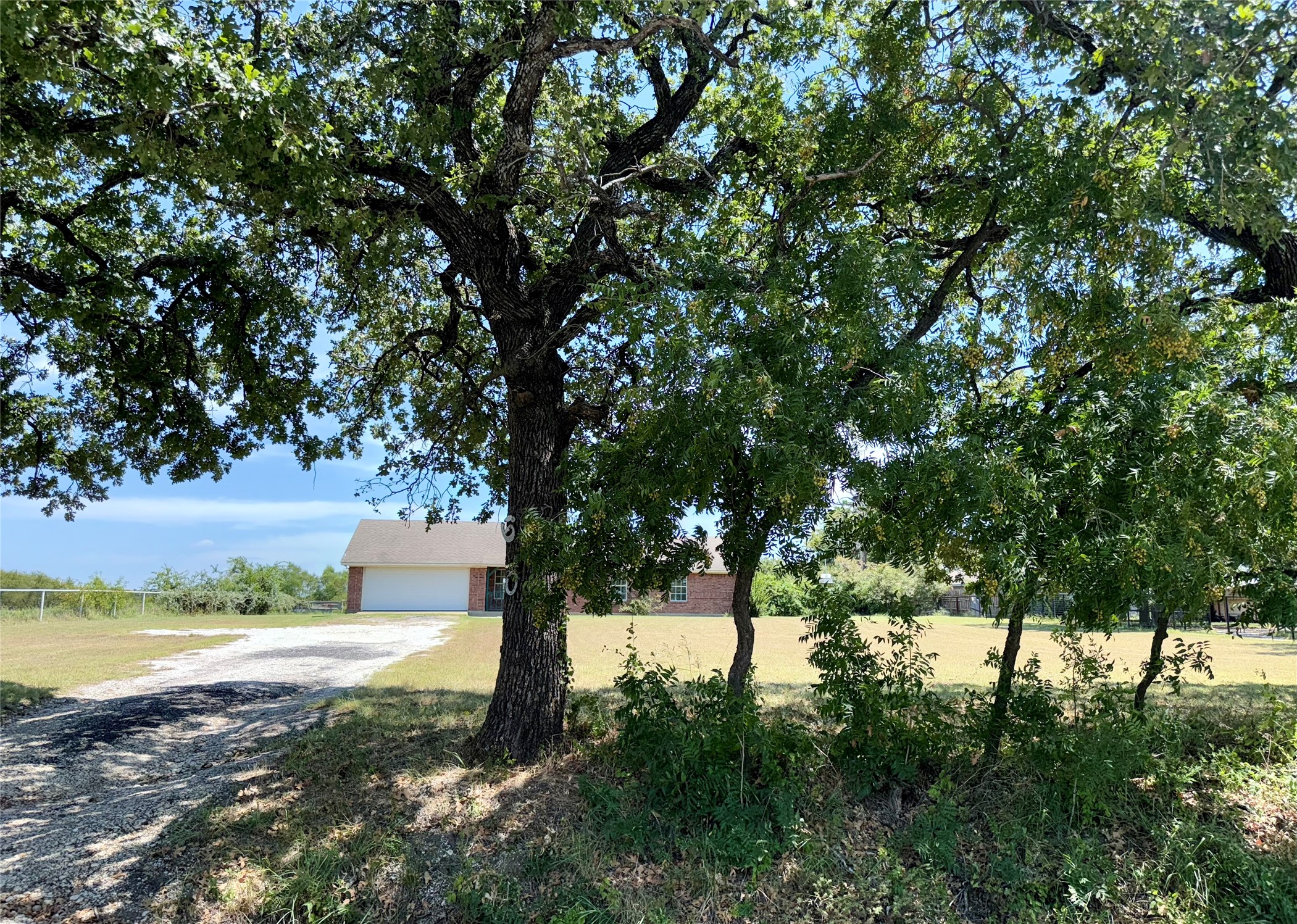 601 Eddy Avenue Joshua TX 76058