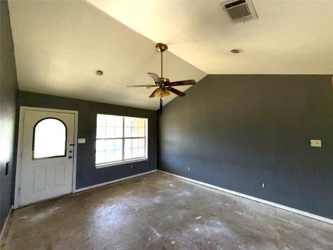 601 Eddy Avenue Joshua TX 76058