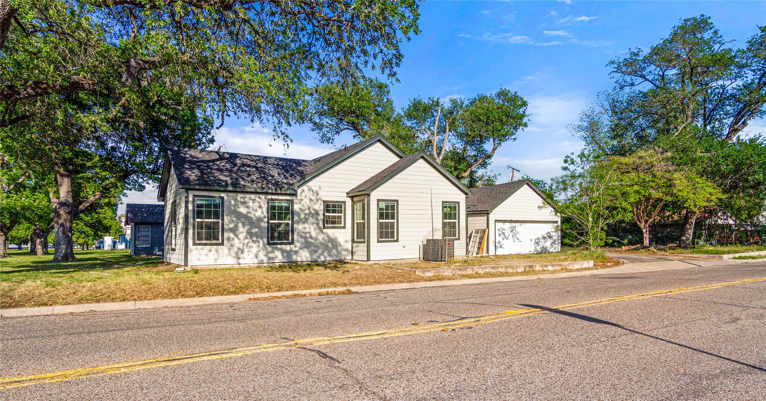 2928 Pine Avenue Waco TX 76708