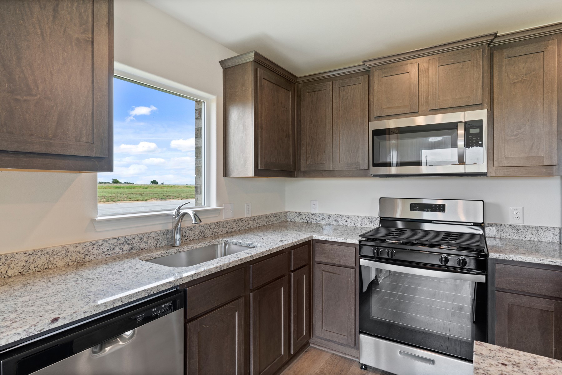 13420 Gitty Up Circle Cresson TX 76035