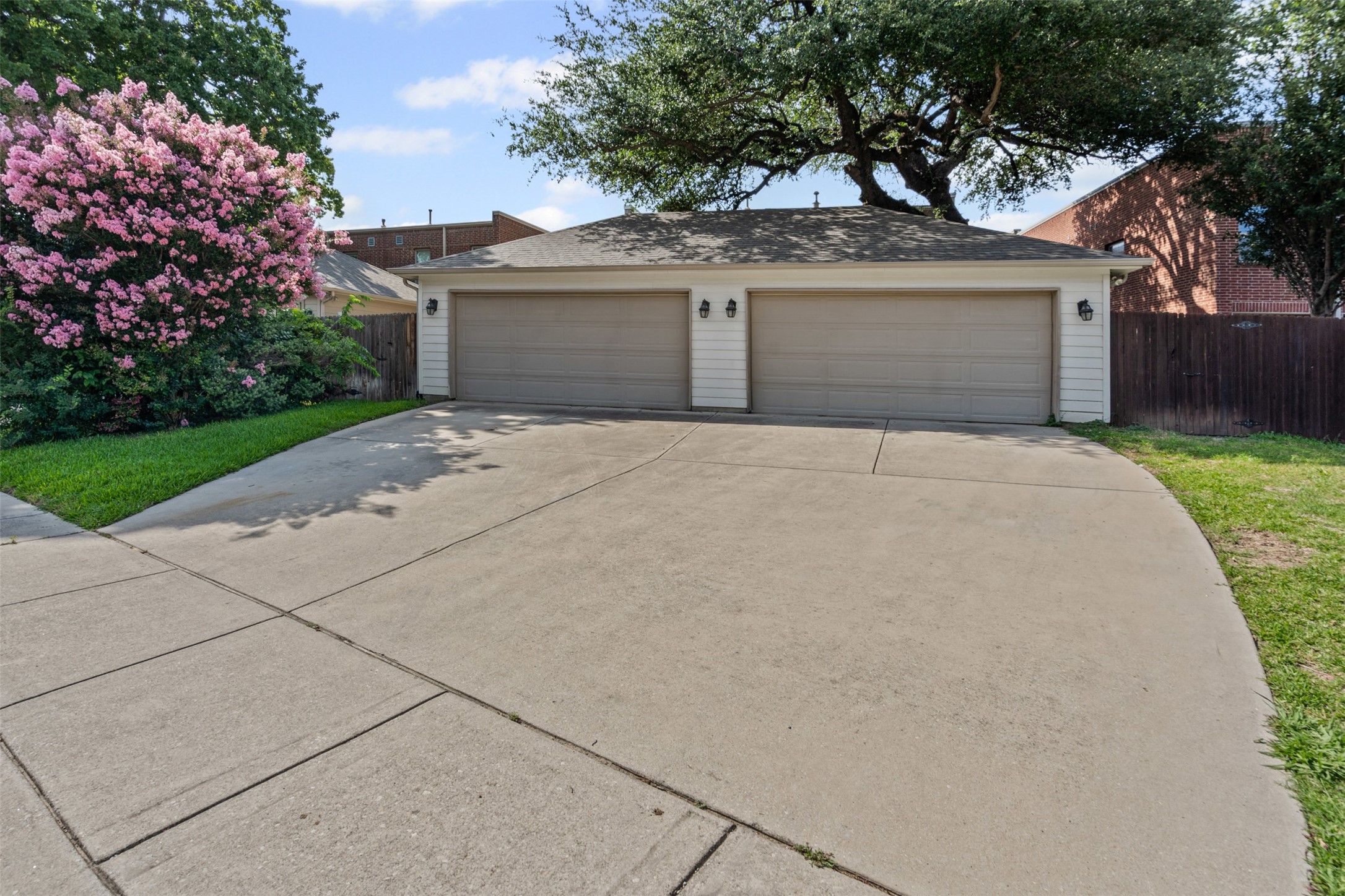 2905 Merrimac Street Fort Worth TX 76107