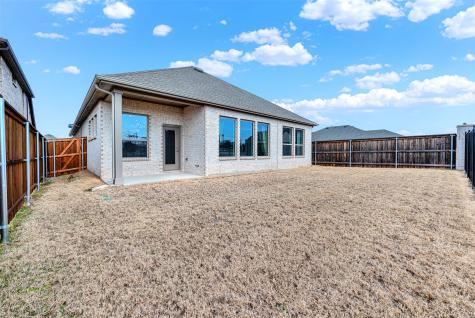 2160 Clear Water Way Royse City TX 75189