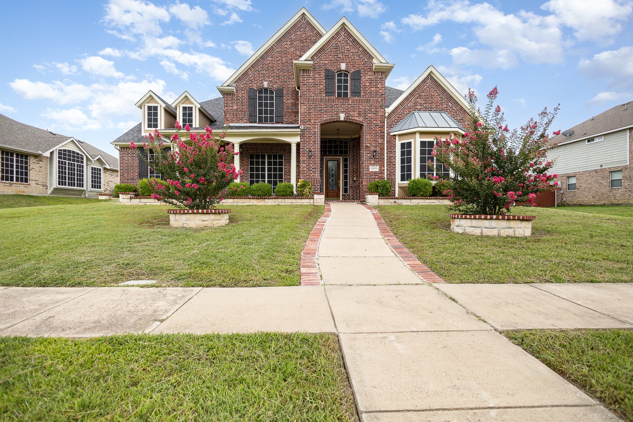 1614 Sierra Trail Garland TX 75043