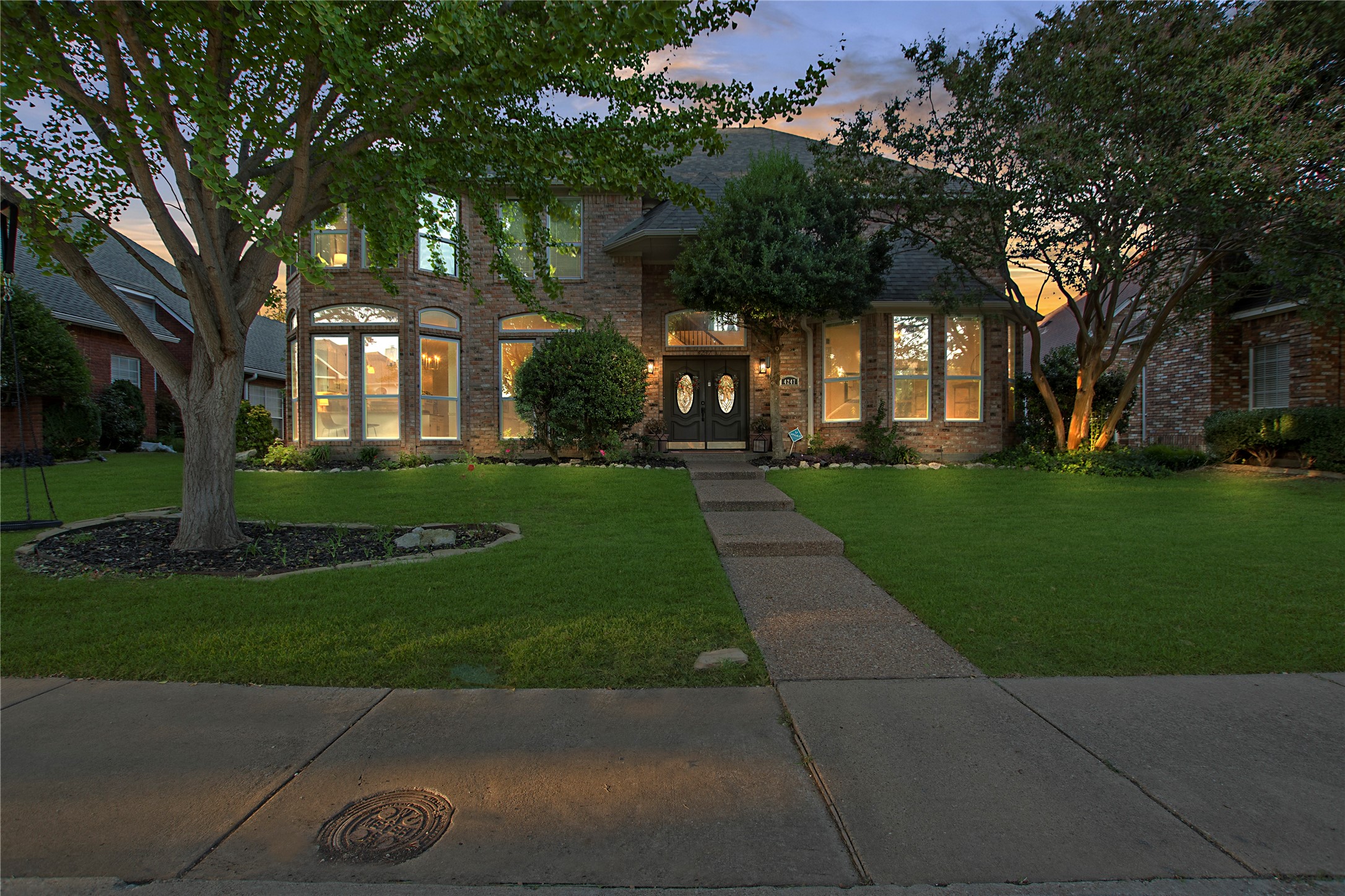 4247 W Creek Drive Dallas TX 75287
