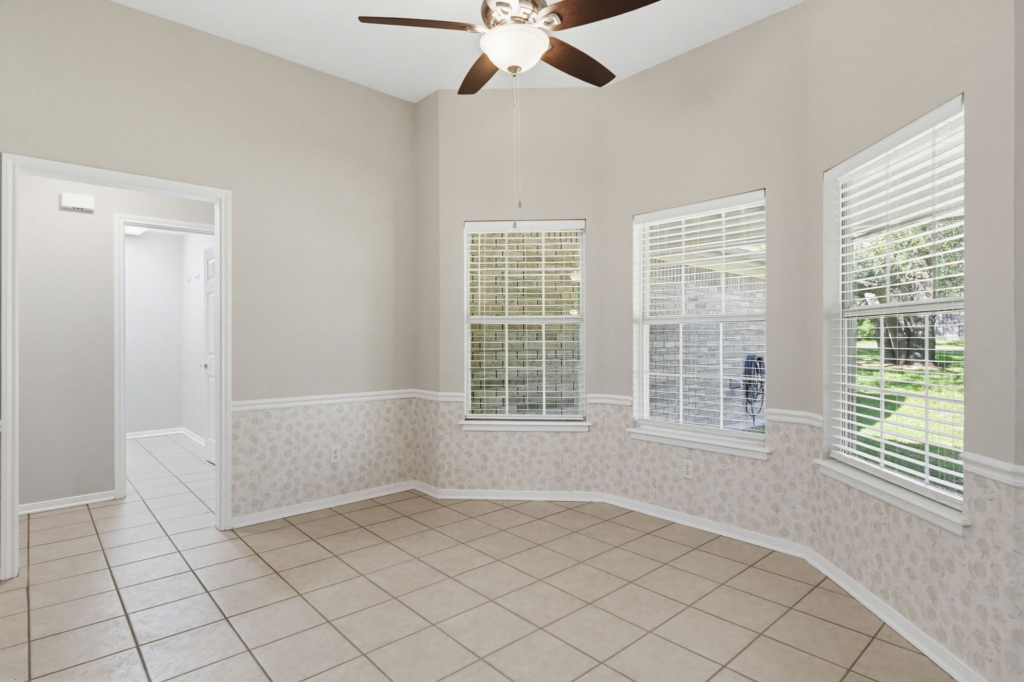 1909 Diamond Ridge Drive Lampasas TX 76550