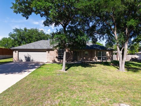 1909 Diamond Ridge Drive Lampasas TX 76550