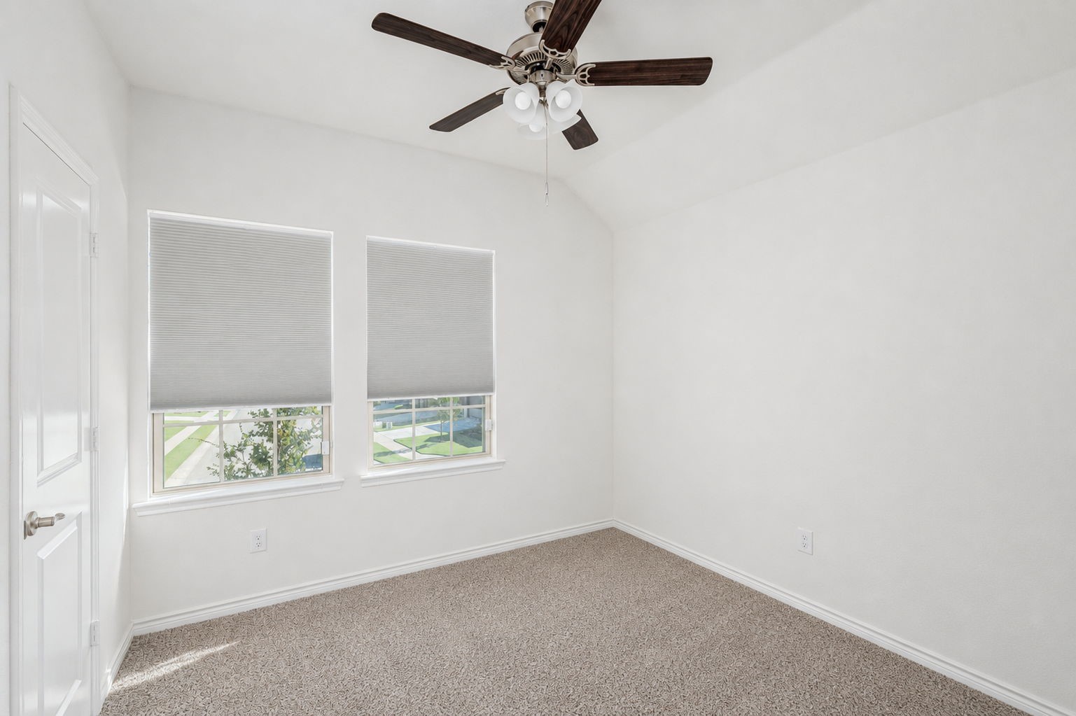 10812 Ponderosa Trail Aubrey TX 76227