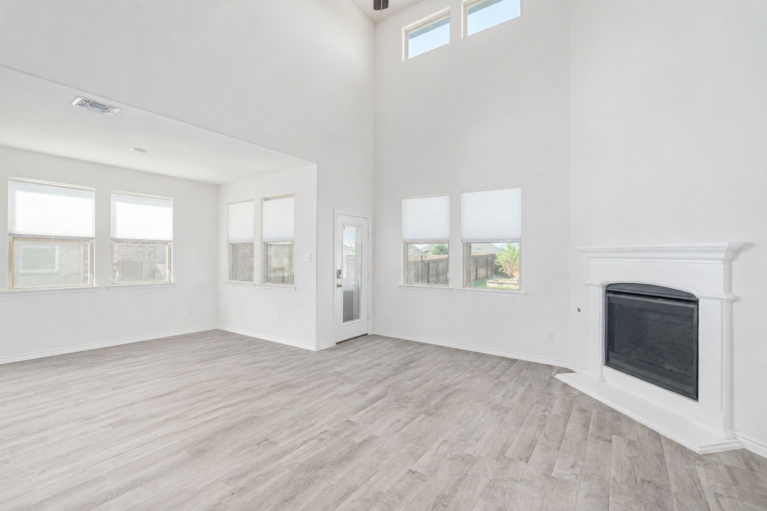 10812 Ponderosa Trail Aubrey TX 76227