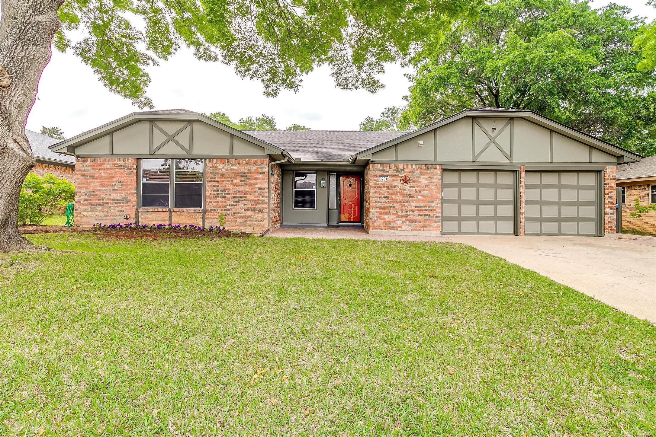 3204 Steeplechase Trail Arlington TX 76016