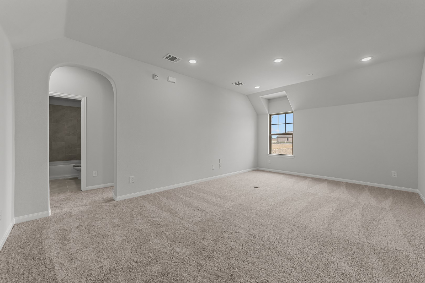 1041 Clayton Mews Aubrey TX 76227