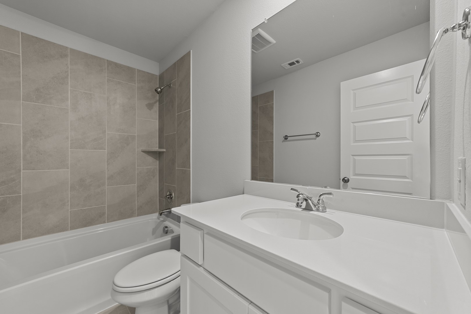 1041 Clayton Mews Aubrey TX 76227