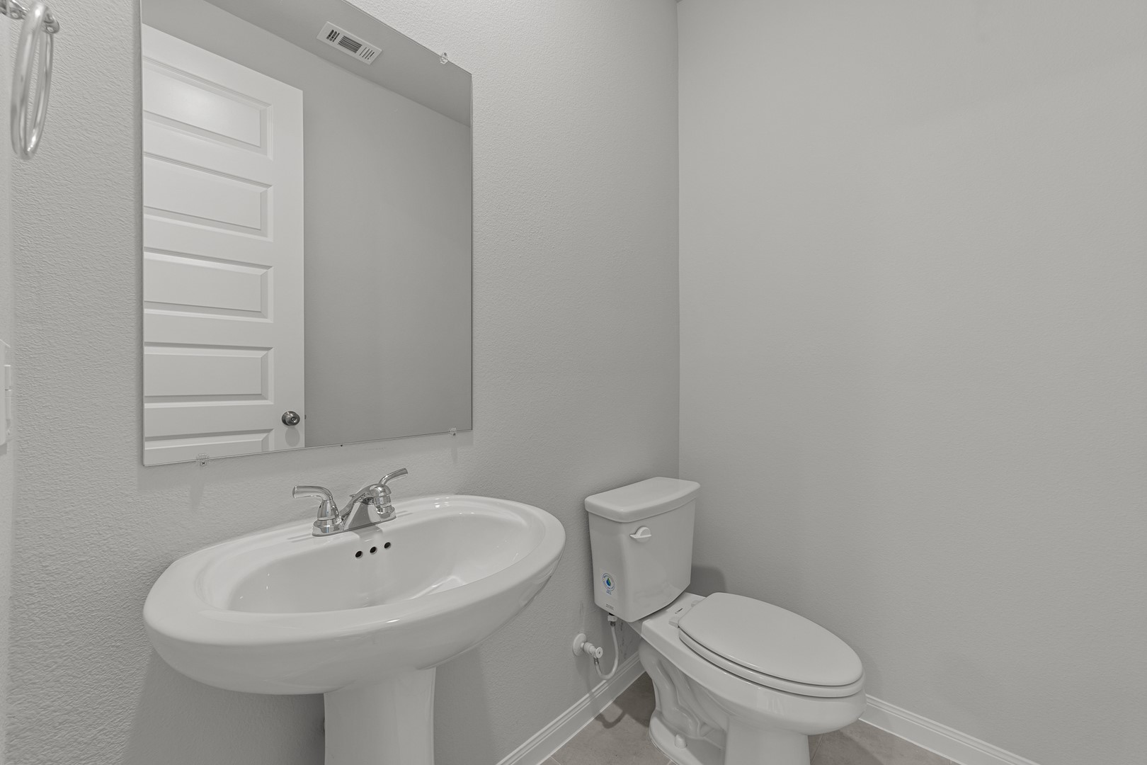 1041 Clayton Mews Aubrey TX 76227