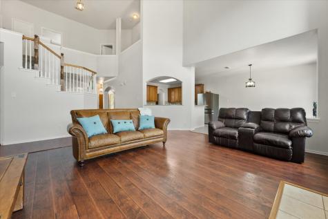 708 Crockett Drive Mansfield TX 76063