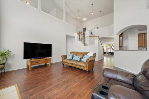 708 Crockett Drive Mansfield TX 76063