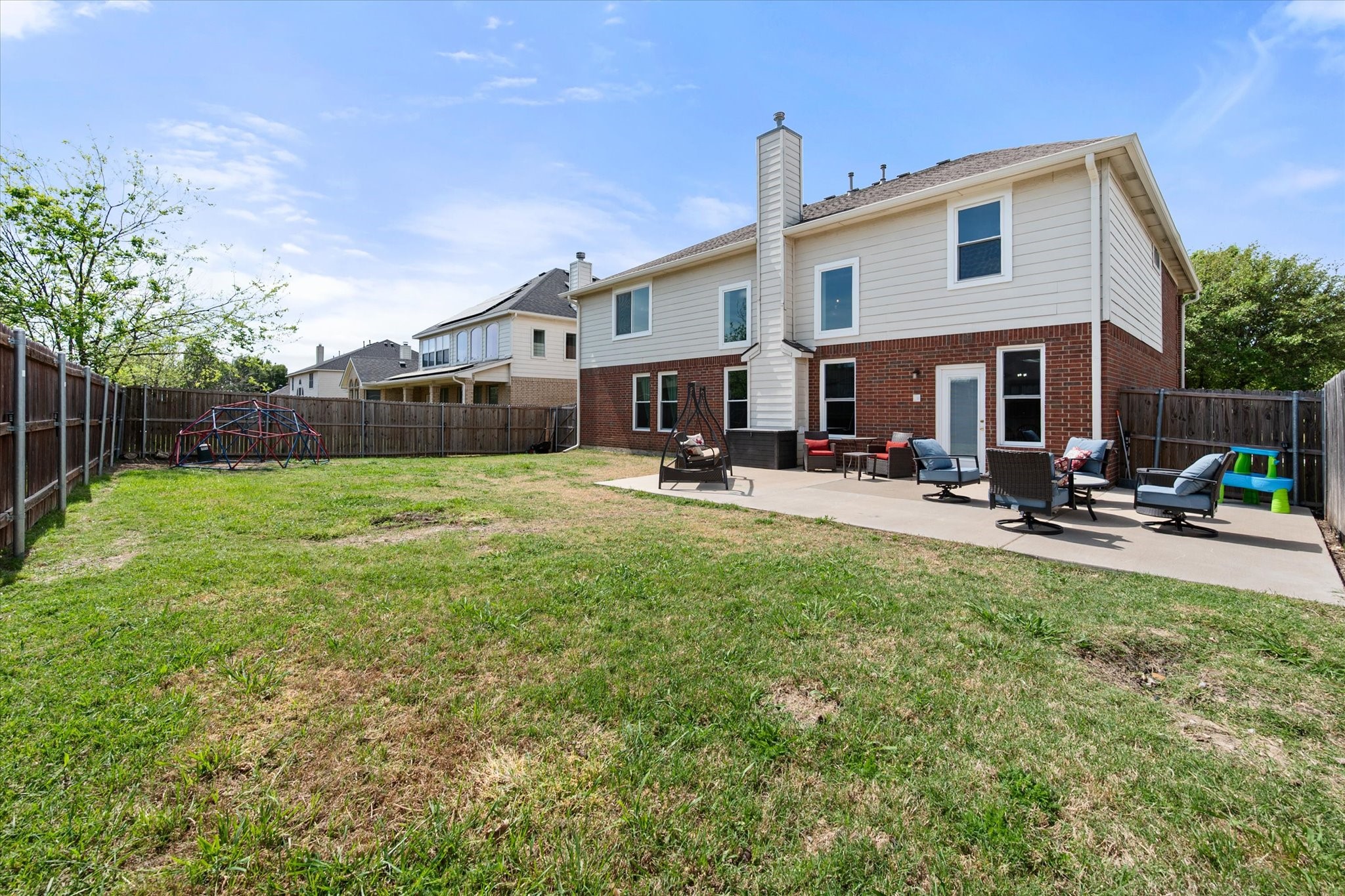 708 Crockett Drive Mansfield TX 76063