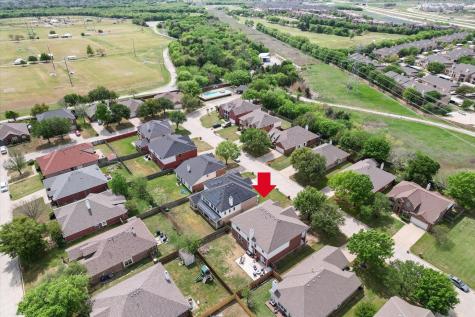 708 Crockett Drive Mansfield TX 76063