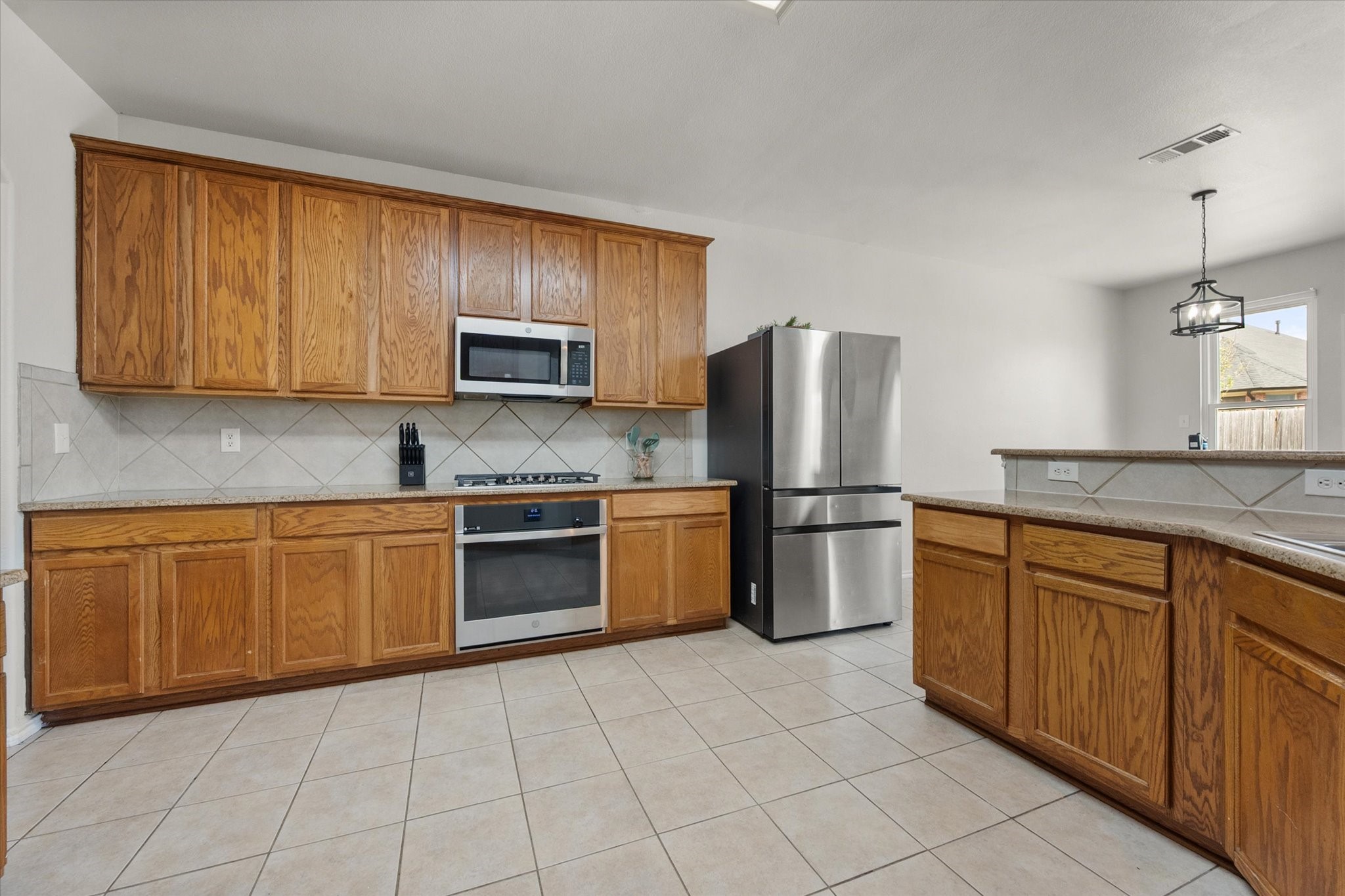 708 Crockett Drive Mansfield TX 76063