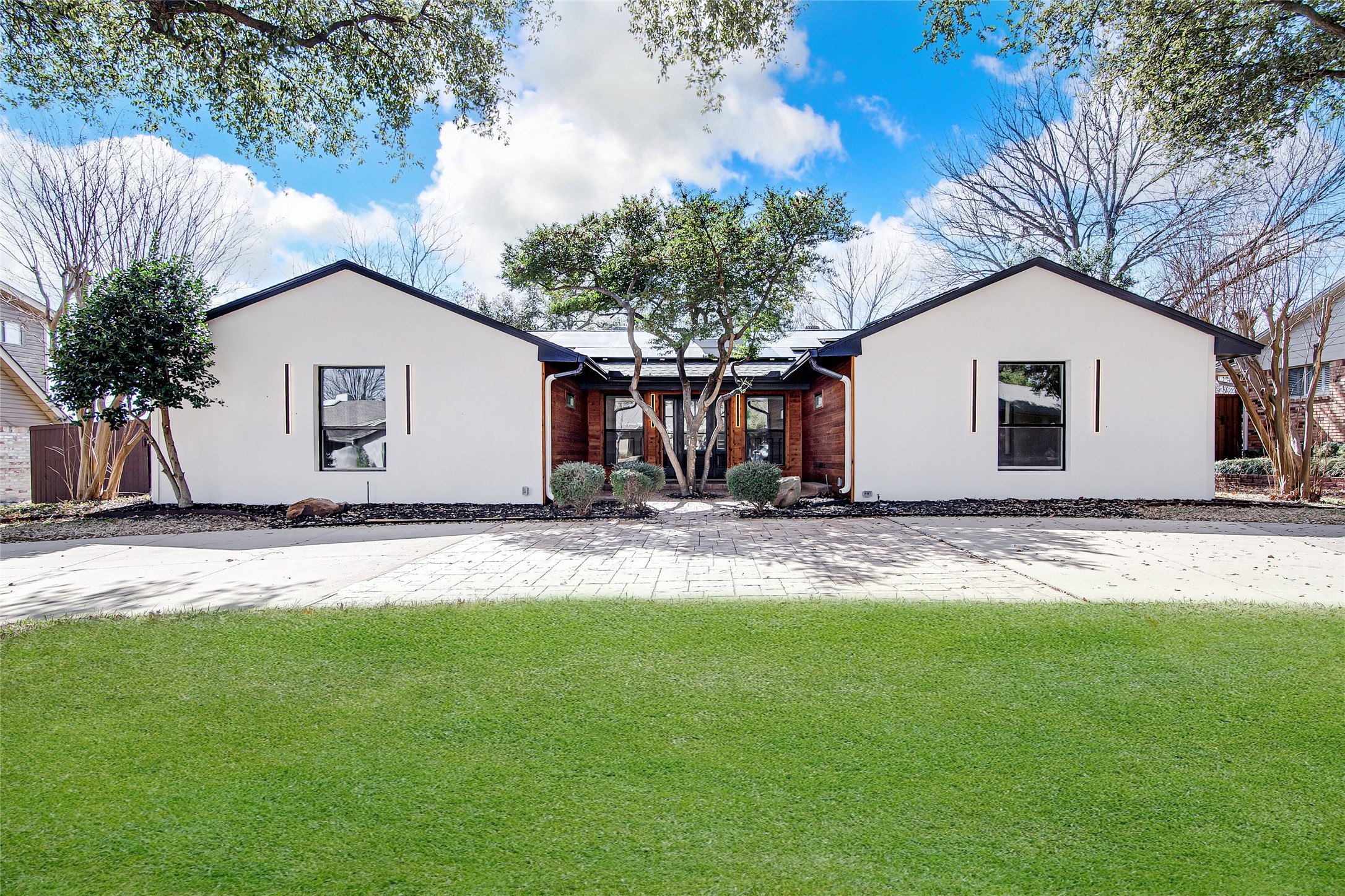 7992 Fallmeadow Lane Dallas TX 75248