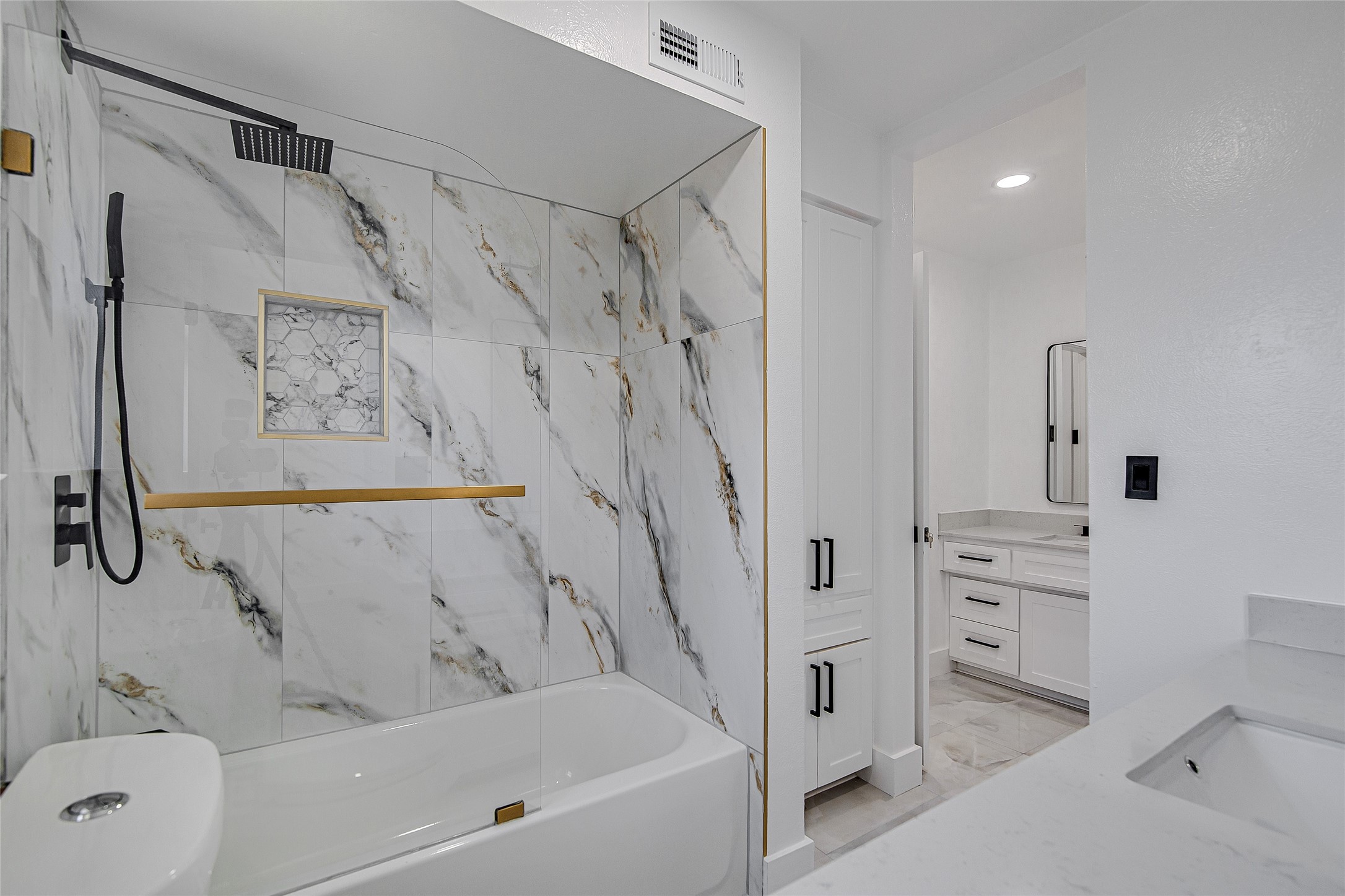 7992 Fallmeadow Lane Dallas TX 75248