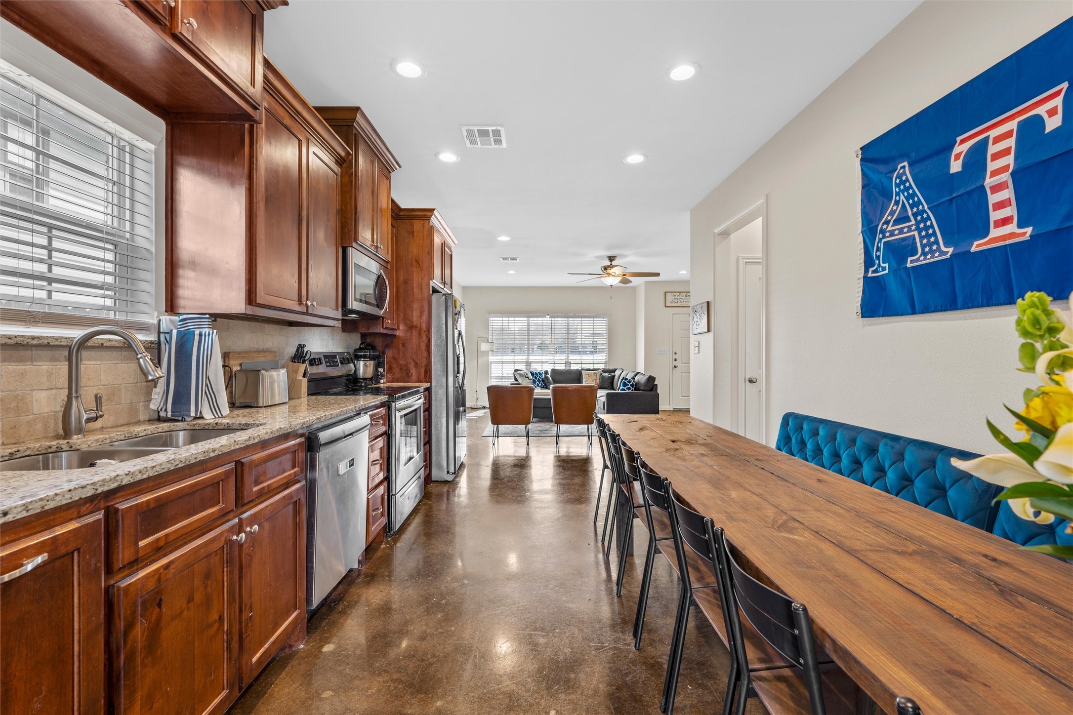 2225 S 2nd Street Waco TX 76706