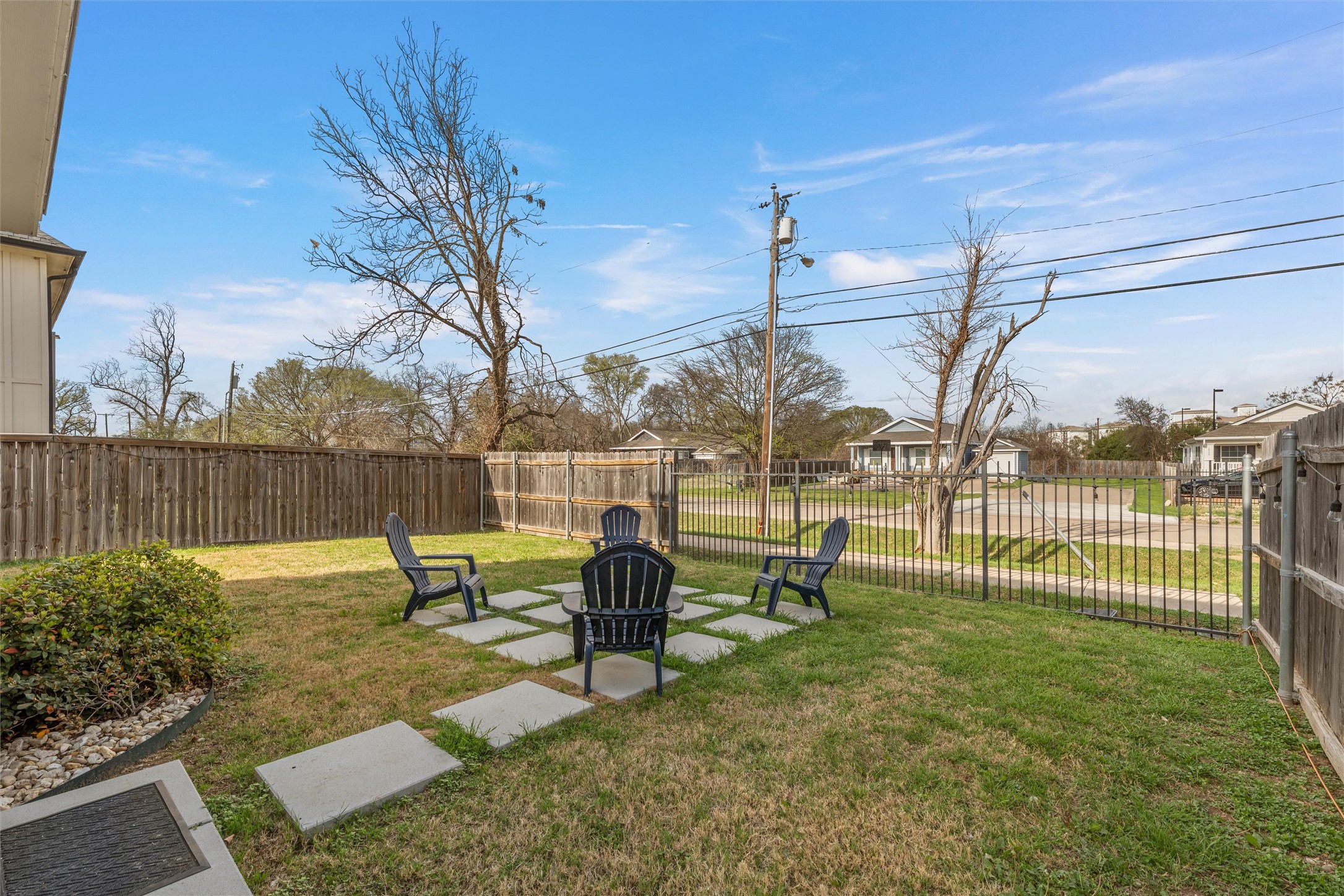 2225 S 2nd Street Waco TX 76706
