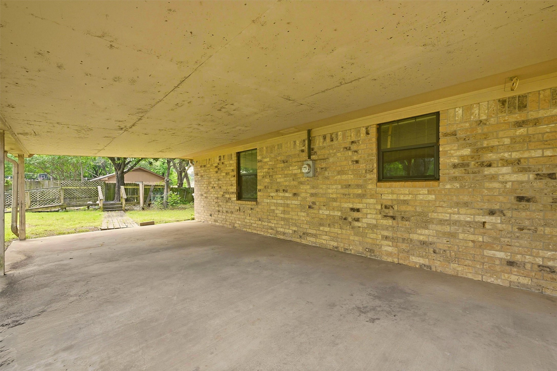 510 Cleve Cole Road Denison TX 75021
